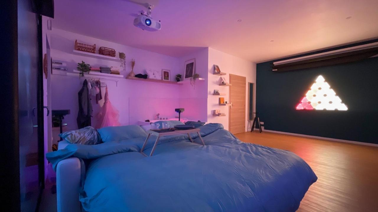 Capsule Nature & Photos - Jacuzzi - Netflix & Home Cinema - Ps5 & Jeu Thun-Saint-Martin Ngoại thất bức ảnh